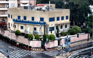 Οι Αρχές ψάχνουν και μία γυναίκα για την επίθεση στην πρεσβεία του Ισραήλ
