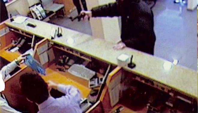 Συνελήφθη 50χρονος για 27 κλοπές σε τράπεζες