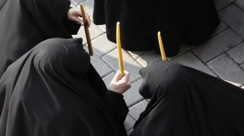 Κρήτη: Ερευνούν καλόγρια με… μεγάλες καταθέσεις
