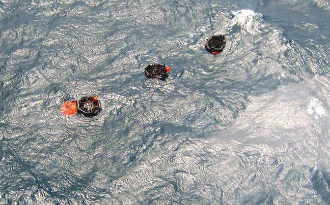 Norman Atlantic: Στη δημοσιότητα και δεύτερη λίστα με διασωθέντες – Ανάμεσά τους βρίσκονται και 19 Έλληνες