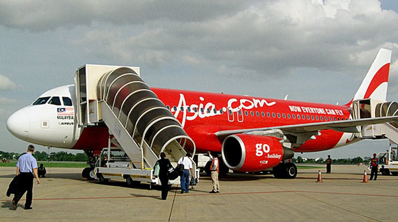 Πρόβλημα στον κινητήρα αεροσκάφους της… AirAsia την στιγμή της απογείωσης