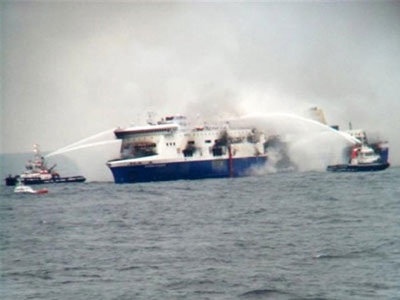 Εικόνες από το φλεγόμενο Norman Atlantic (βίντεο)