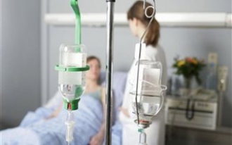 Συνελήφθησαν αποκλειστικές νοσοκόμες χωρίς άδεια