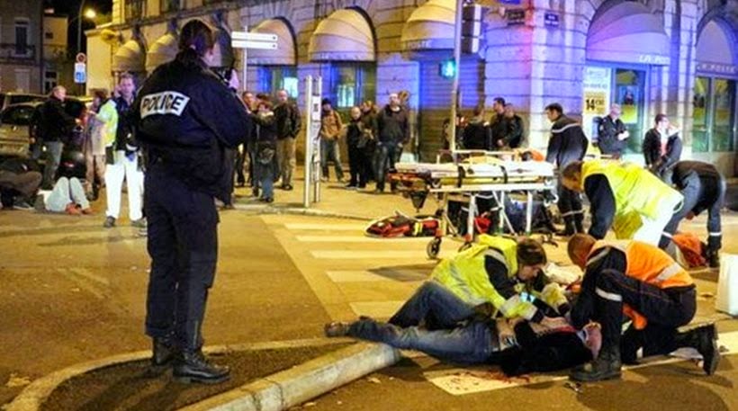 Δείτε το προφητικό “πικρό” σκίτσο που είχε χαρακτηριστεί ως “ξενοφοβικό” πριν το μακελειό στο Παρίσι
