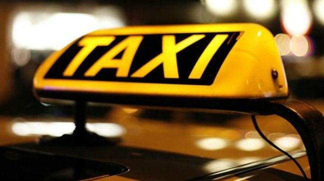 Θεσσαλονίκη: Οδηγοί ταξί μετέφεραν λαθρομετανάστες