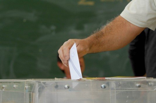 Επίθεση στα γραφεία του ΣΥΡΙΖΑ στην Ξηροκρήνη