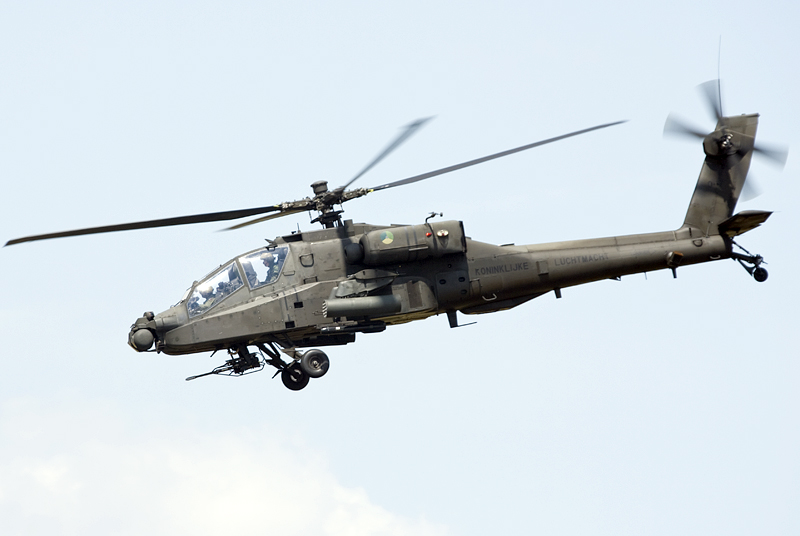 Ολλανδικά Apache έπληξαν θέσεις ανταρτών στο Μάλι