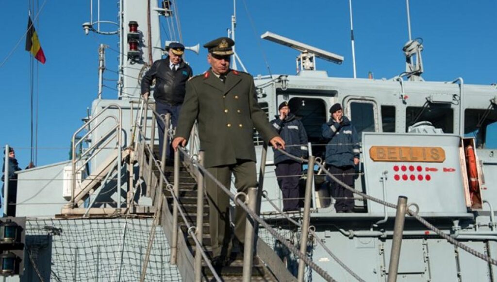 Στο Βέλγιο ο ΓΕΕΘΑ – Επίσκεψη σε ναυτική βάση και το κέντρο ειδικών δυνάμεων [εικόνες]