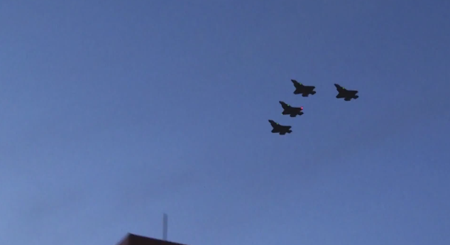 Το πέρασμα των F-35 στο NFL Pro Bowl [βίντεο]