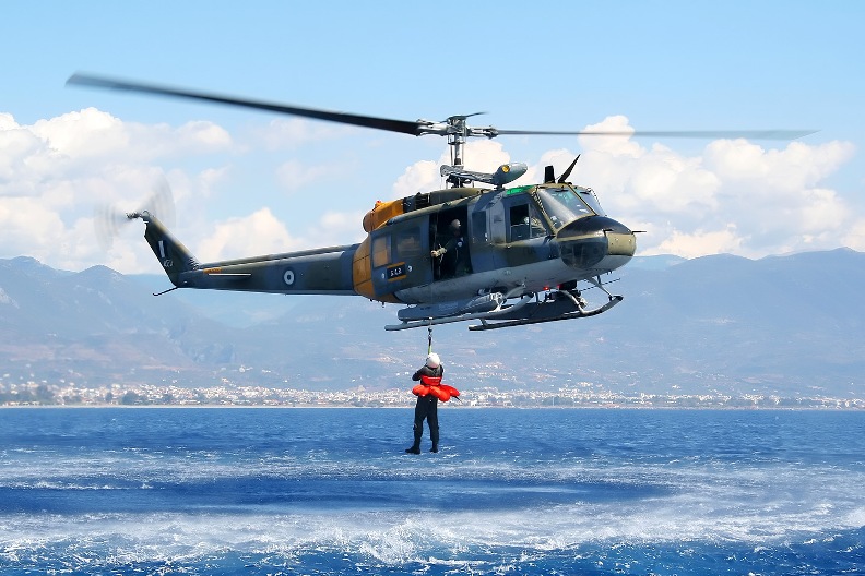 Περισυλλογή λαθρομεταναστών ανοιχτά των Παξών
