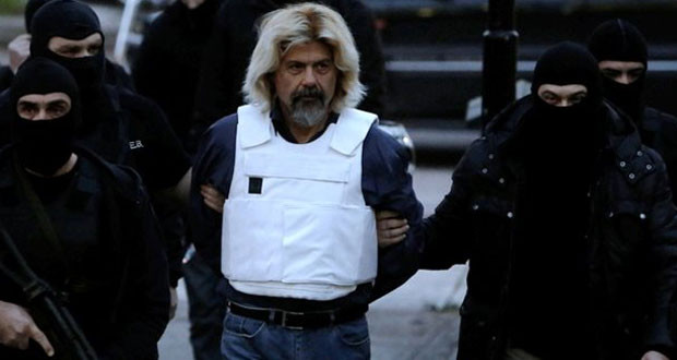 Πυρήνες της Φωτιάς εναντίον Χ.Ξηρού: “Κλαψιάρης, μυθομανής, σιχαμερός”