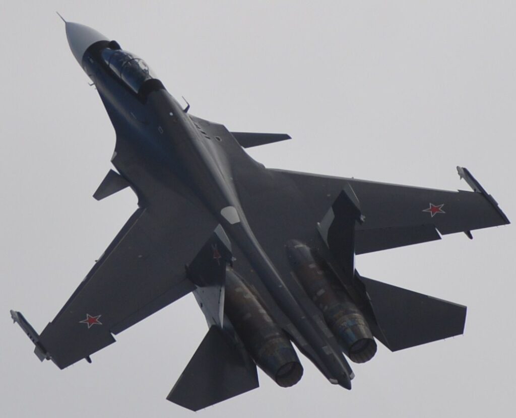 Το Καζακστάν προμηθεύεται μαχητικά Su-30SM (βίντεο)