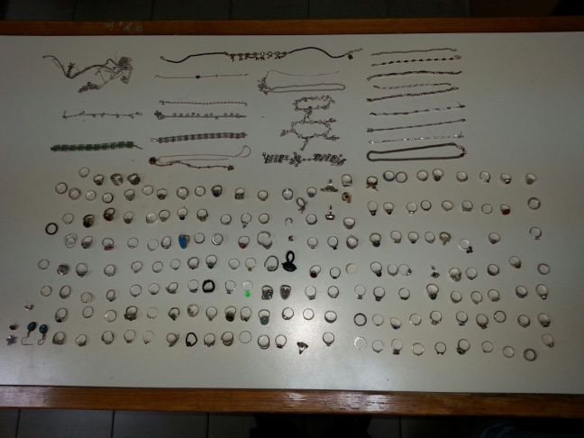 Εύβοια: Του έκλεψαν κοσμήματα αξίας 30.000 ευρώ