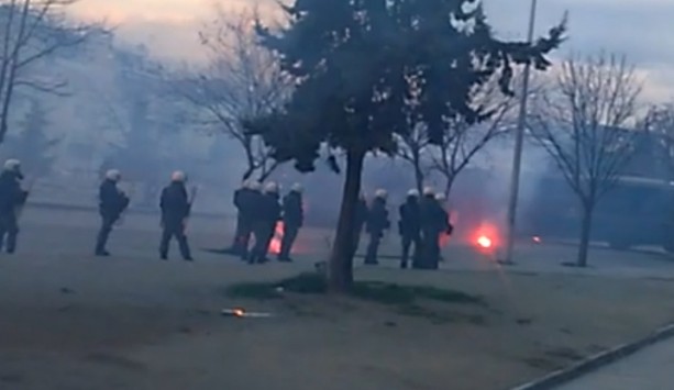 Επεισόδια στην Τούμπα και ρίψη δακρυγόνων!