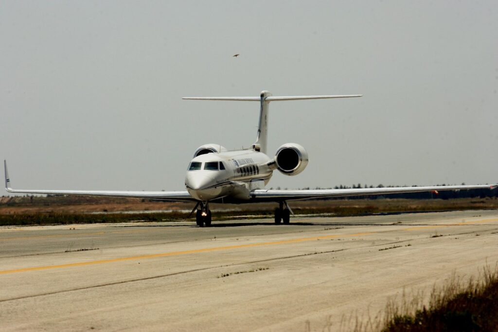 Τα πρωθυπουργικά αεροπλάνα και το κόστος πτήσης – Ποιο θα πουληθεί