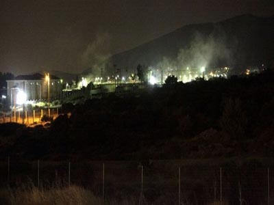 Εξέγερση αλλοδαπών στο κέντρο κράτησης στην Αμυγδαλέζα