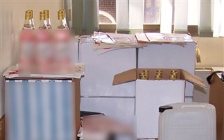 Συλλήψεις για λαθραία ποτά και τσιγάρα