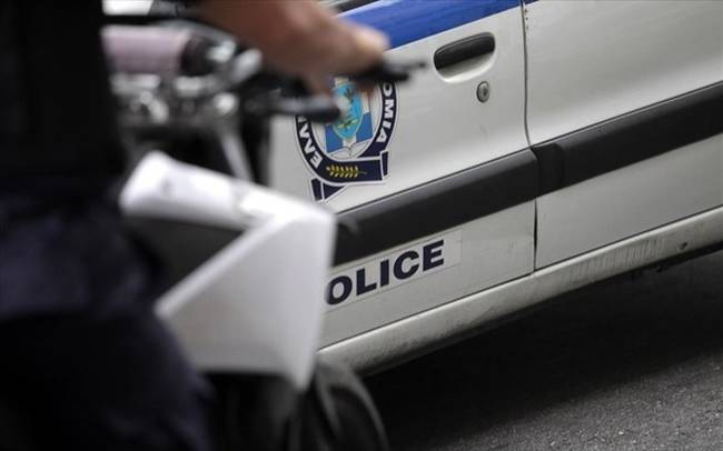 Λάρισα: Εξιχνιάστηκε ληστεία αυτοκινήτου σε βάρος 37χρονης