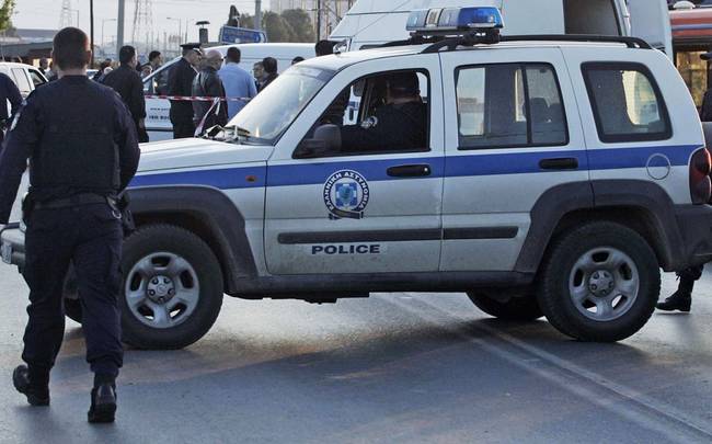 Συλλήψεις τριών ατόμων για χρέη προς το δημόσιο