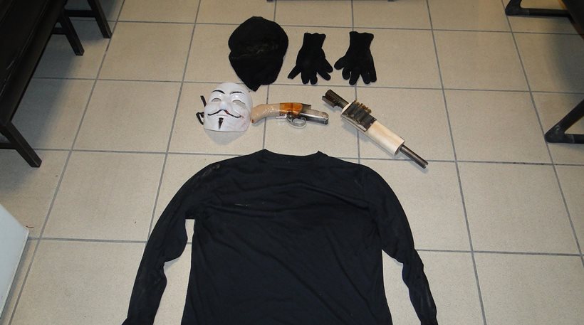 Θεσσαλονίκη: Ντύθηκε «V for Vendetta» για να ληστέψει σούπερ μάρκετ