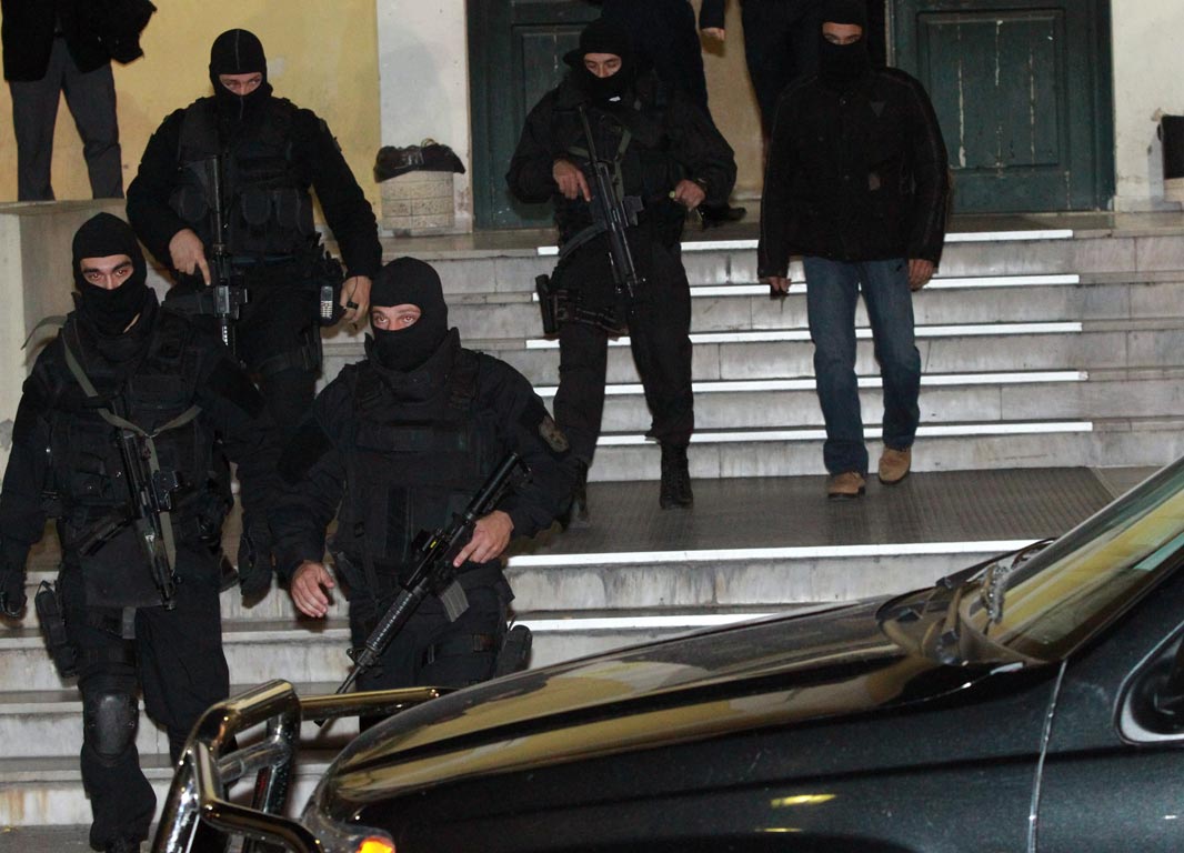 Συνελήφθη 36χρονη για συμμετοχή στους “Πυρήνες της Φωτιάς”