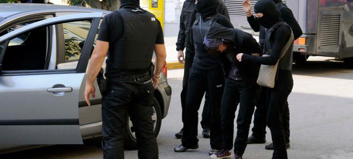 Απεργία πείνας «μέχρι θανάτου» ξεκινούν τα φυλακισμένα μέλη των Πυρήνων της Φωτιάς και επιτίθενται στον ΣΥΡΙΖΑ