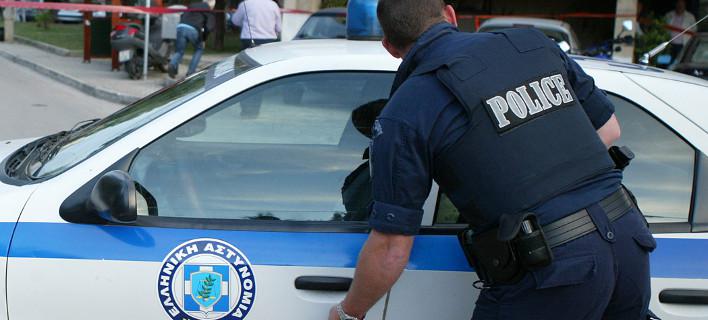 Η Ενωση Αστυνομικών Αττικής καταγγέλλει: “Πού πήγαν οι αστυνομικοί που φύλαγαν τους πολιτικούς”