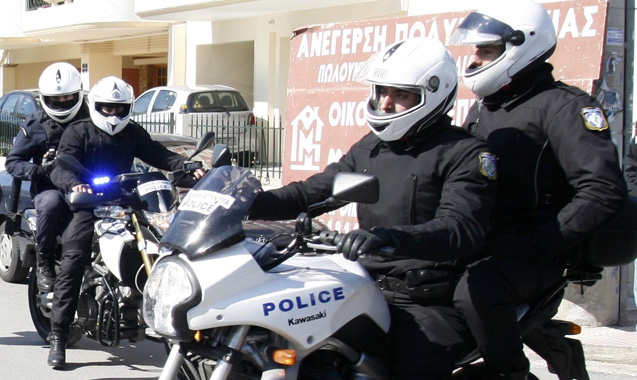 Ένταση στη δίκη για τη δολοφονία ανδρών της ΔΙΑΣ – “Ούτε μία ώρα μείωση της ποινής” φώναζαν οι συγγενείς