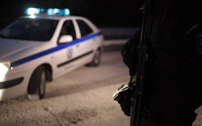 Χτύπησαν και λήστεψαν ηλικιωμένη στην Καλαμάτα