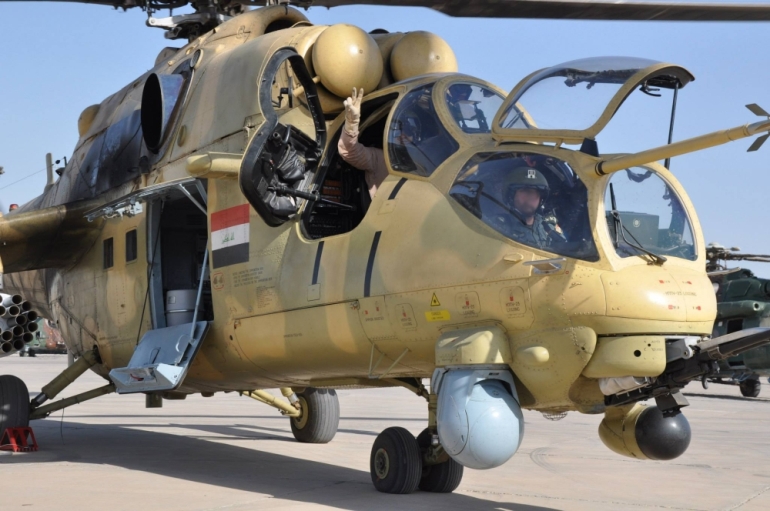 Mil mi-35 της ιρακινής αεροπορίας εναντίον των ισλαμιστών [βίντεο]