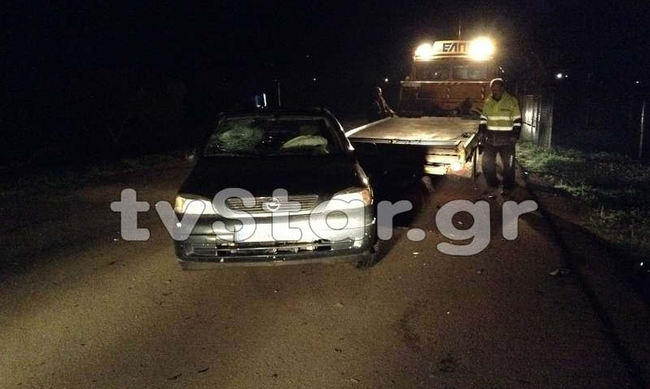 Άγρια καταδίωξη: Ρομά έκλεψε αγροτικό και εμβόλισε περιπολικό! [εικόνες]