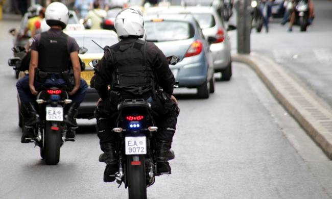 Τρίκαλα: Διαρρήκτες πιάστηκαν στα πράσα