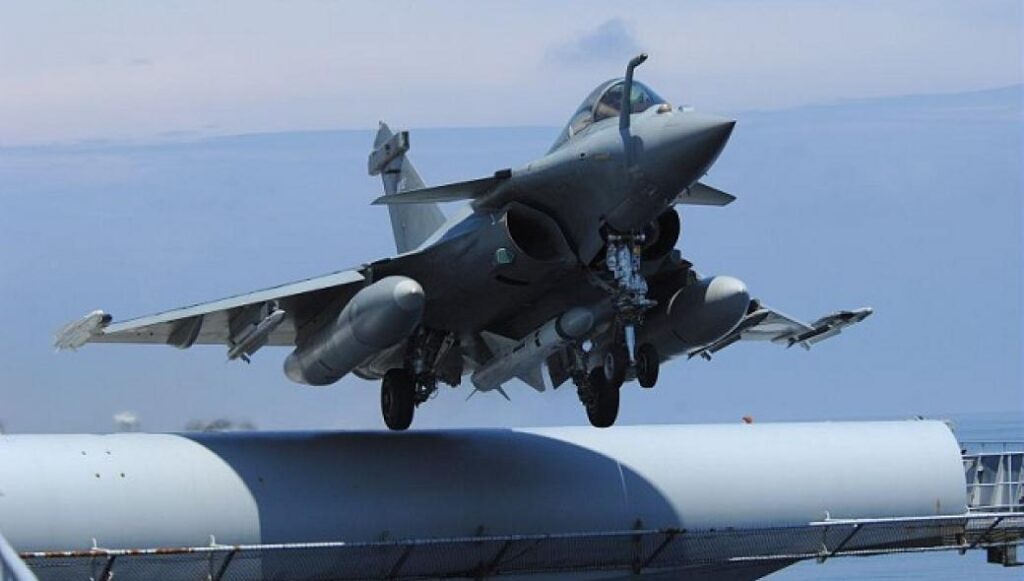 RfI απέστειλε το ινδικό Ναυτικό στην Dassault για το Rafale M