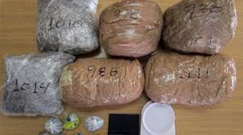 Σίφνος: Διακινούσε χασίς και λαθραίο καπνό