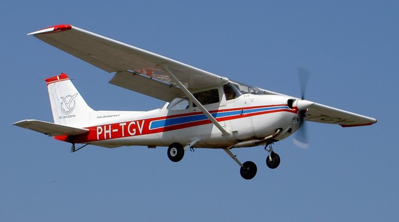 Μικρό αεροσκάφος προσνηώθηκε στον Αξιό ποταμό