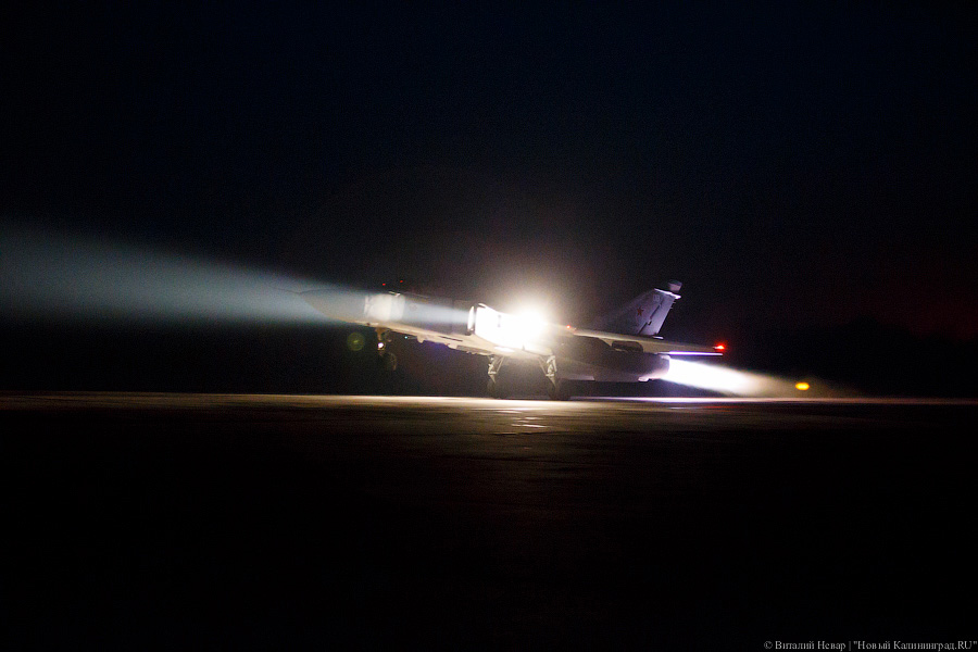 Su-24 σε πλήρη μετάκαυση από το Καλίνιγκραντ [βίντεο]