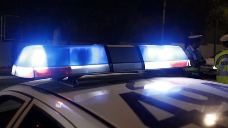 Επίθεση με μολότοφ στο Αστυνομικό Τμήμα Ζωγράφου