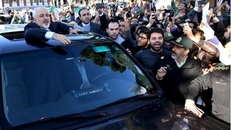 Ενθουσιασμός στην Τεχεράνη μετά τη συμφωνία για τα πυρηνικά