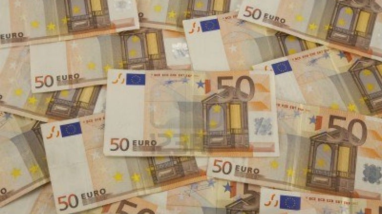 Δράμα: Βγήκε για ψώνια με πλαστά χαρτονομίσματα