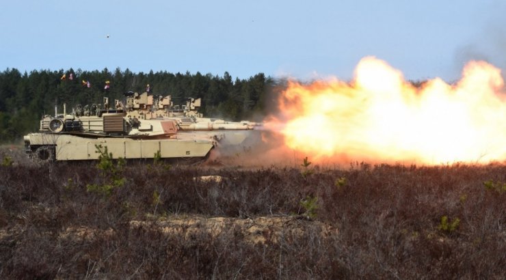 Βαλτική: Επίδειξη ισχύος από Μ1 ABRAMS του αμερικανικού στρατού – Δείτε τα βίντεο