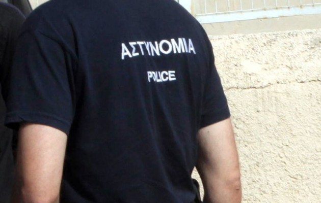 Πάνω από 1.000 αστυνομικοί αποδεσμεύθηκαν από τους “VIP”