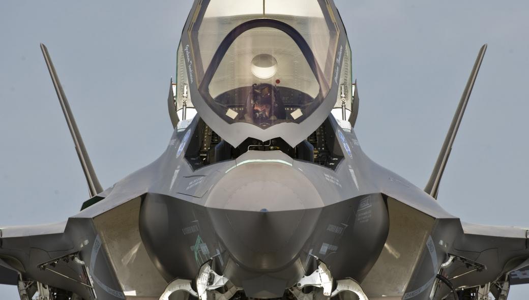 Αμερικανικό Ναυτικό: To F-35C θα είναι το τελευταίο επανδρωμένο μαχητικό μας