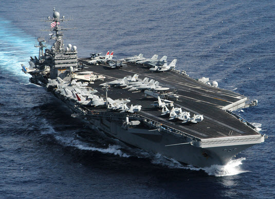 Το USS Theodore Roosevelt και το USS Normandy σε πορεία για τον Περσικό Κόλπο [βίντεο]