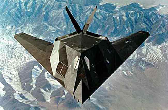 Το UCAV που μοιάζει με το F-117 αλλά που δεν είναι