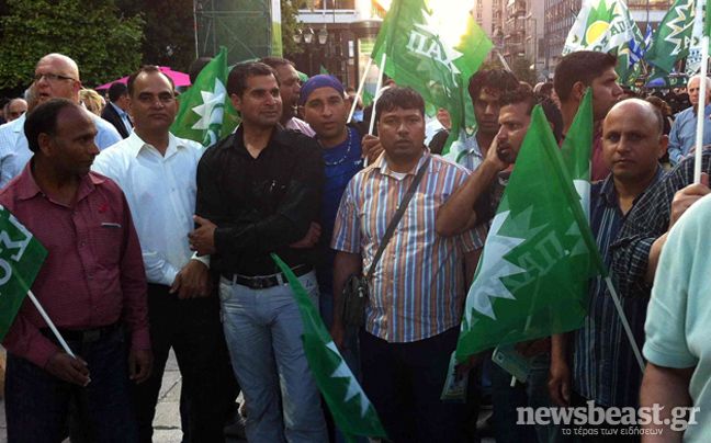 Το νέο κόλπο των Πακιστανών για να εξασφαλίζουν 5ετή παραμονή στη χώρα –  Αναγνωρίζουν ως δικά τους παιδιά τσιγγάνων