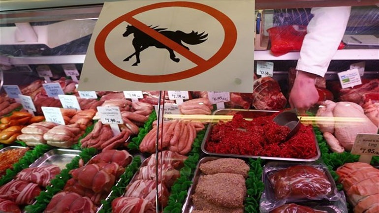 Ευρώπη: 26 συλλήψεις για διακίνηση ακατάλληλου για κατανάλωση αλογίσιου κρέατος