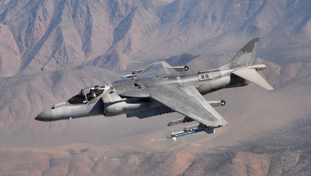 Καταστράφηκε η κατοικία του από πτώση AV-8B Harrier και το αμερικανικό Ναυτικό του έδωσε για αποζημίωση… 5000$
