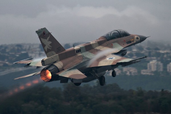 Ένοπλοι νεκροί στα σύνορα με τη Συρία σε αεροπορικό πλήγμα του Ισραήλ