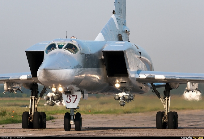Tu 22M3: Το “μικρό” υπερηχητικό βομβαρδιστικό της Ρωσίας [βίντεο]