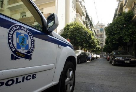 Συνελήφθη δραπέτης σε καφενείο